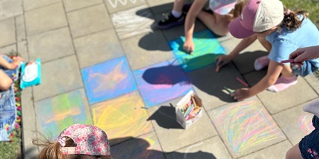 Powiększ grafikę: akcji-streets-for-kids-696793.jpg