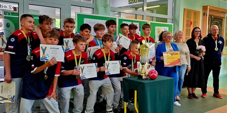 Powiększ grafikę: apel-podsumowujacy-i-semestr-701473.jpg