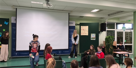 Powiększ grafikę: dzien-mediacji-rowiesniczej-649261.jpg