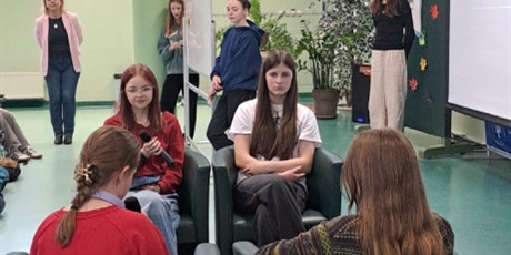 Powiększ grafikę: dzien-mediacji-rowiesniczej-649263.jpg