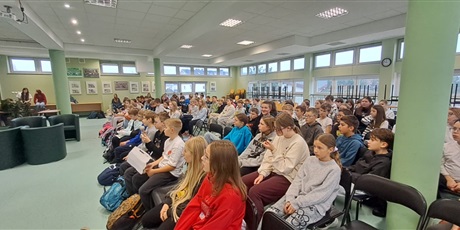 Powiększ grafikę: dzien-mediacji-rowiesniczej-649264.jpg