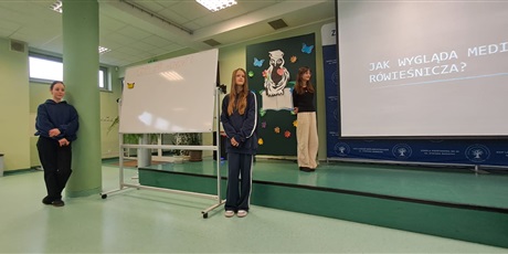 Powiększ grafikę: dzien-mediacji-rowiesniczej-649267.jpg