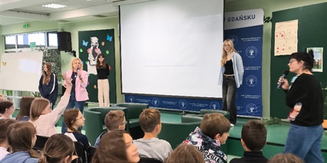 Powiększ grafikę: dzien-mediacji-rowiesniczej-649270.jpg