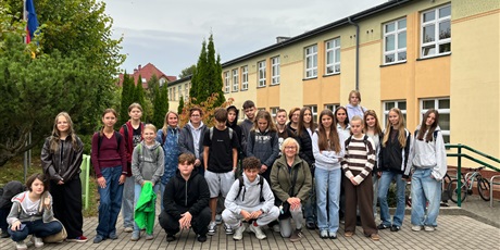 Powiększ grafikę: goscie-z-partnerskiej-szkoly-gesamtschule-w-fuldatal-niemcy-712175.jpg