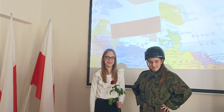 Powiększ grafikę: konkurs-na-kartke-swiateczna-dla-uczniow-sp33-611825.jpg