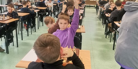 Powiększ grafikę: mikolajkowy-turniej-szachowy-666074.jpg