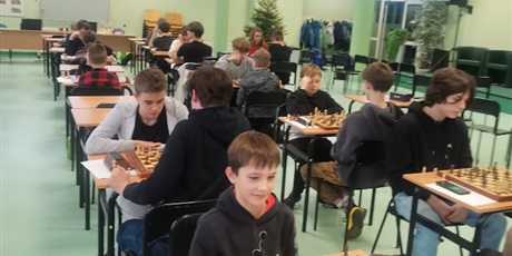 Powiększ grafikę: mikolajkowy-turniej-szachowy-666079.jpg