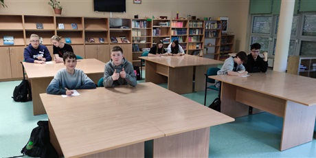 Powiększ grafikę: podreczniki-xxiv-lo-615641.jpg