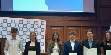 Powiększ grafikę: stypendium-prezesa-rady-ministrow-dla-franciszka-659168.jpg