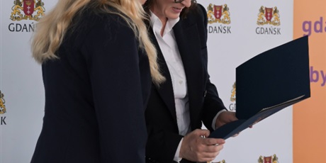 Powiększ grafikę: zapraszamy-rodzicow-na-wywiadowki-687536.jpg