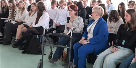 Powiększ grafikę: zapraszamy-rodzicow-na-wywiadowki-687537.jpg