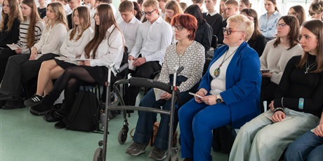 Powiększ grafikę: zapraszamy-rodzicow-na-wywiadowki-687539.jpg