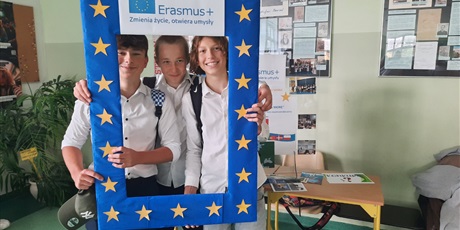 Powiększ grafikę: ERASMUS DAYS