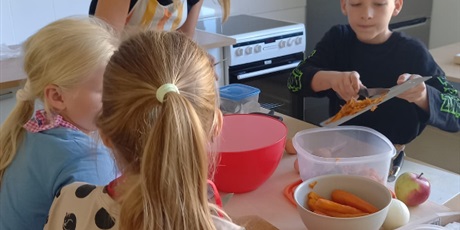 Powiększ grafikę: Warsztaty kulinarne kl. 3b i 3d